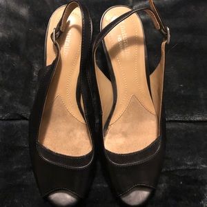 Black naturalized N5 Comfort size 7w